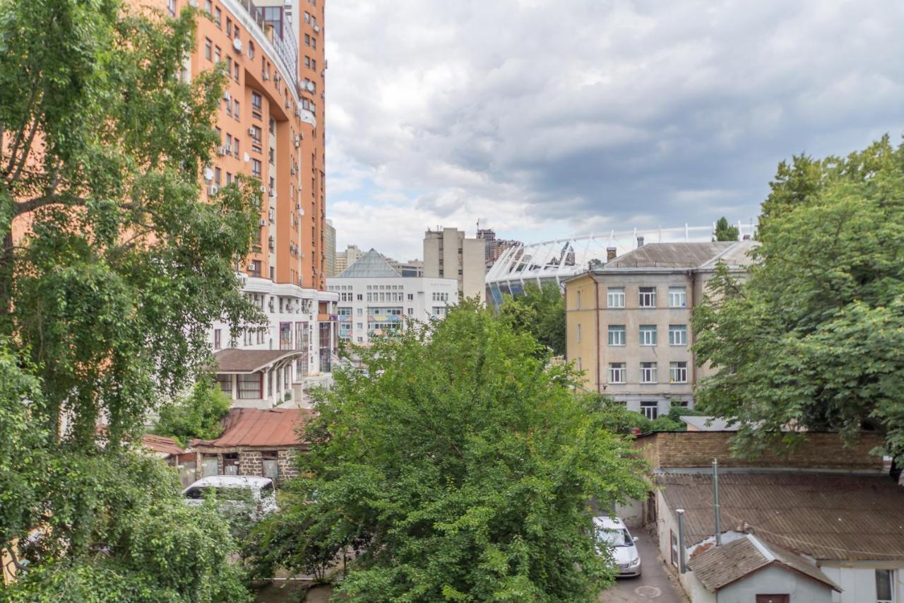 Apartments On Velyka Vasylkivska 47 Kiev Luaran gambar